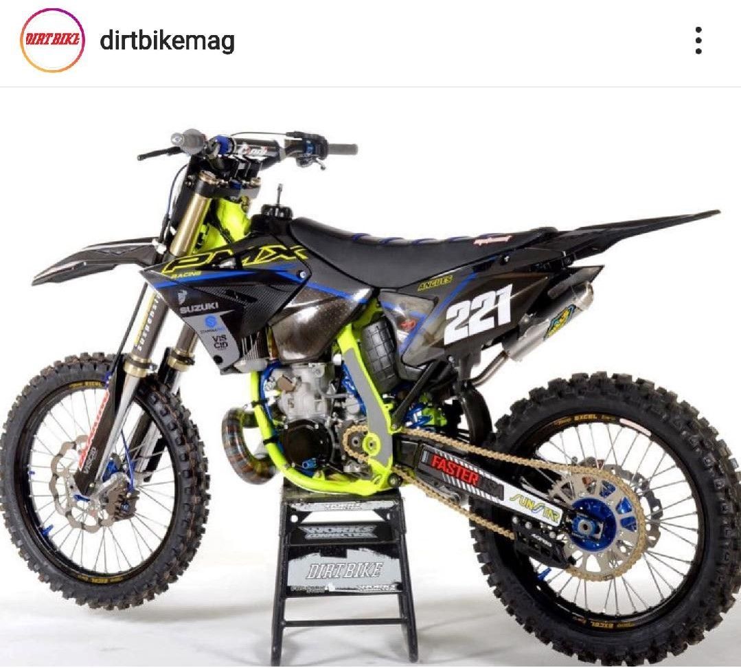 SUZUKI RM125 2000-2008 RM250 REAR WHEEL AXLE BLOCKS CHAIN ADJUSTER BLOCKS RM250