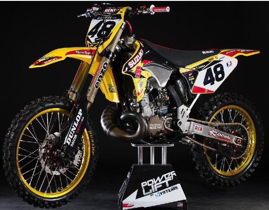 SUZUKI RM125 2000-2008 RM250 REAR WHEEL AXLE BLOCKS CHAIN ADJUSTER BLOCKS RM250