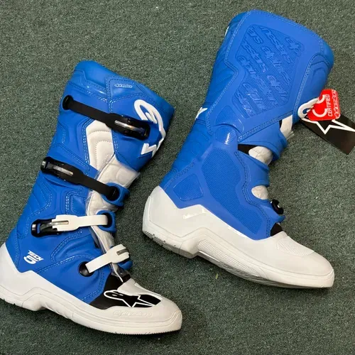 White And Blue Tech 5's