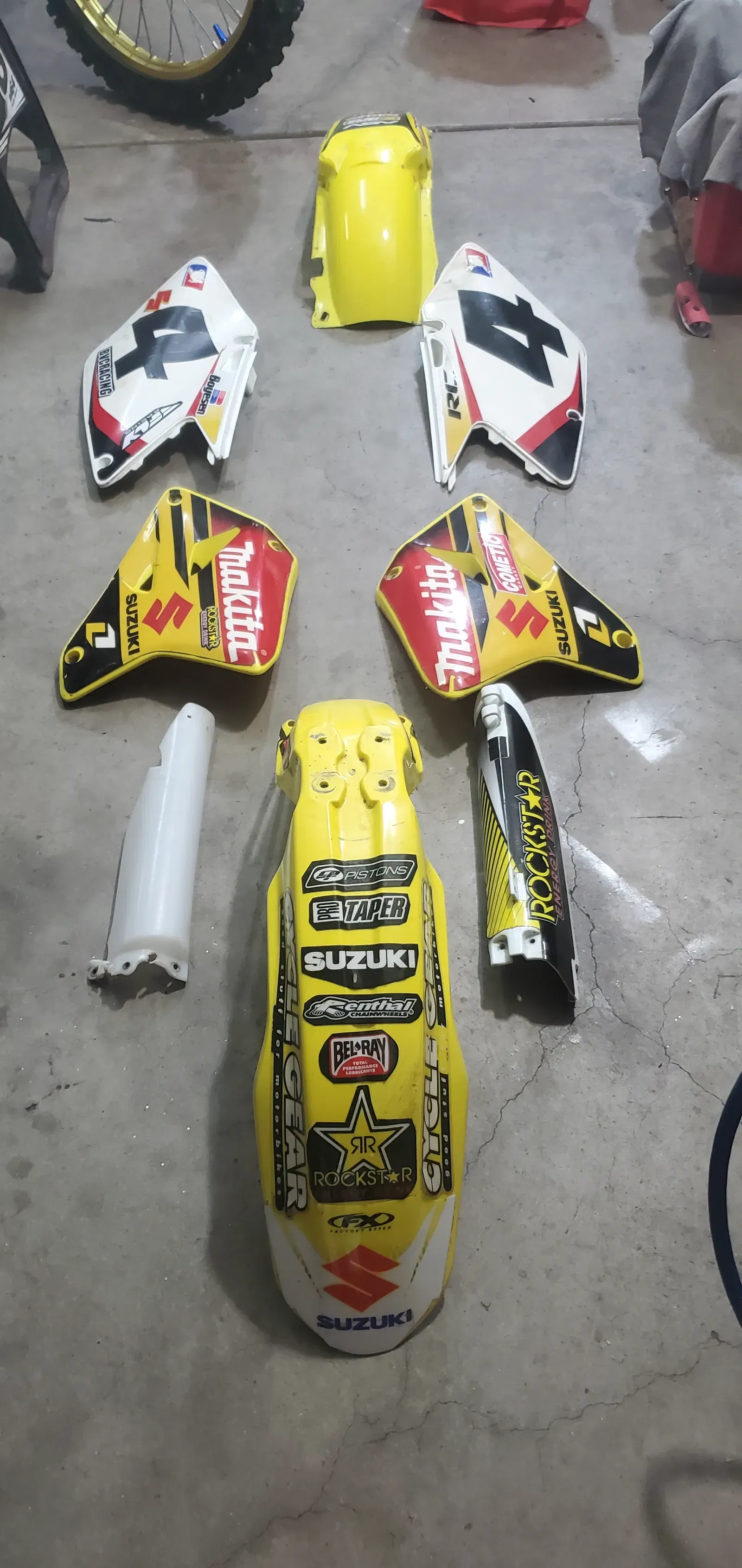 jis・MXS RICKY CARMICAEL　モトクロスフィギア黄ばみ有 Road Champs MXS Ricky Carmichael Motocross Racer Figure