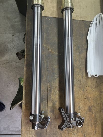 Yamaha YZ250F YZ450F 18-22 Front Forks KYB Upper Lower Tubes