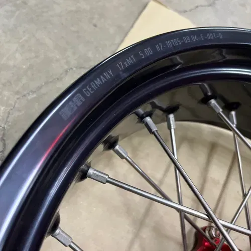 Honda SM CRF450 Behr Supermoto Front/Rear Wheel Set 16.5/17x5" Germany Red/Black