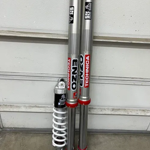 WP KYB Enzo Ktm Husqvarna conversion aer 48 forks & shock GasGas