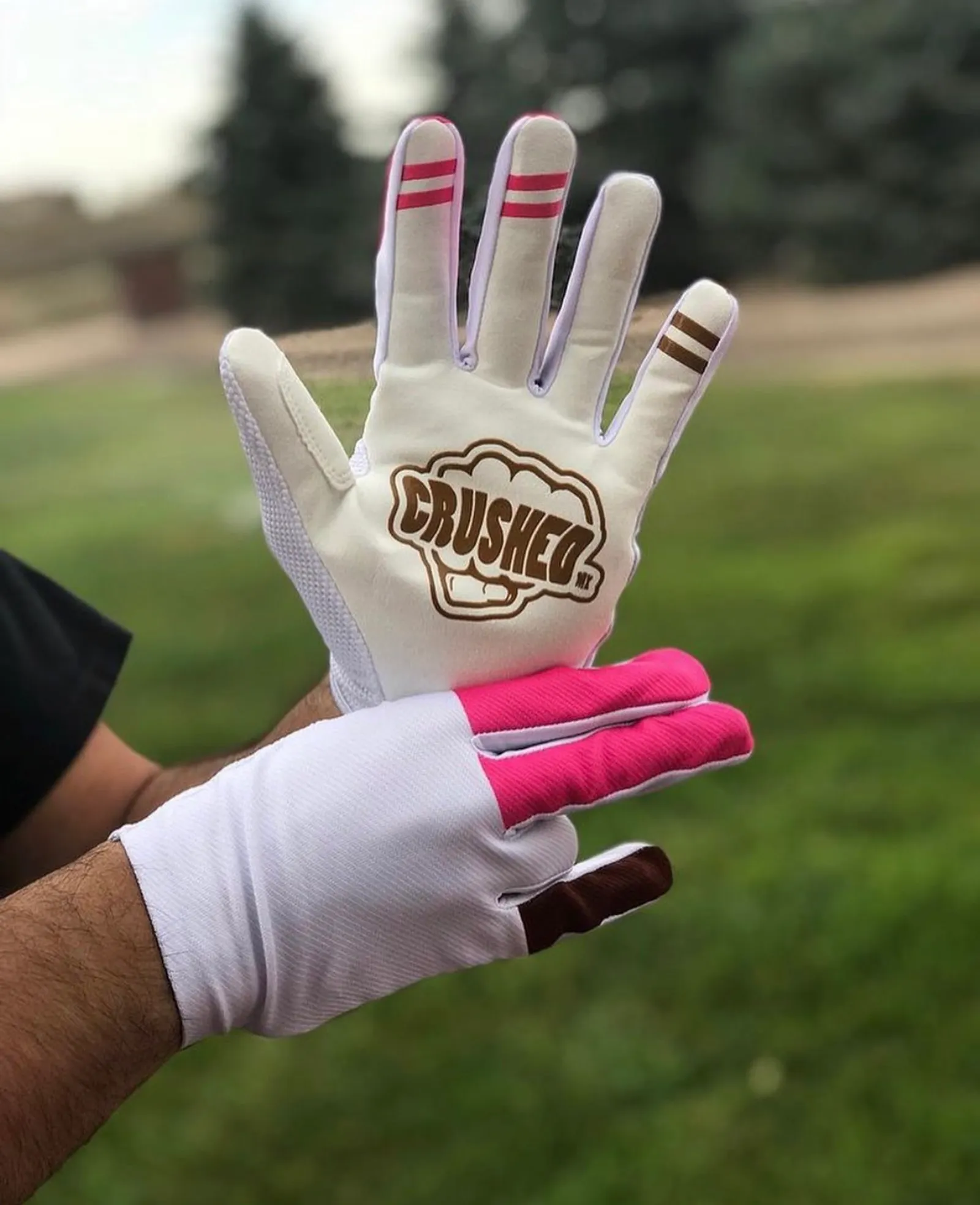 White shocker Gloves large