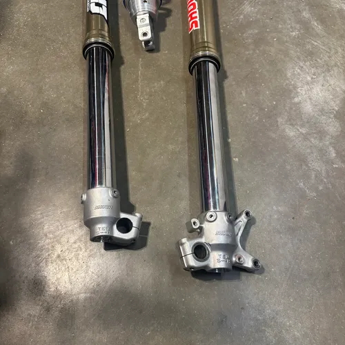 Crf 250&450 Suspension w New Oem Clamps 
