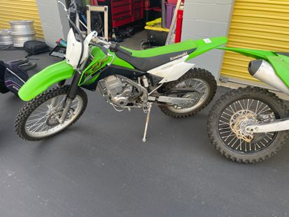 KLX 140