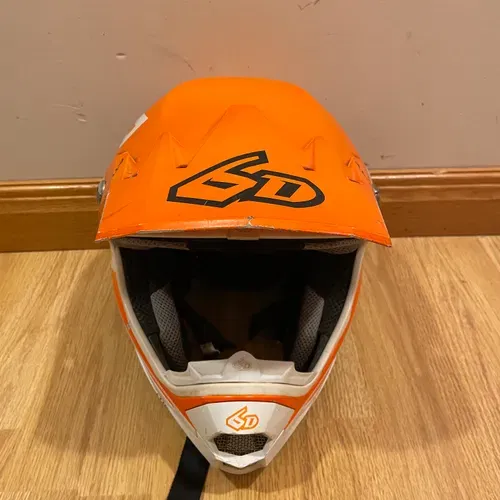 6D Youth Helmet XL