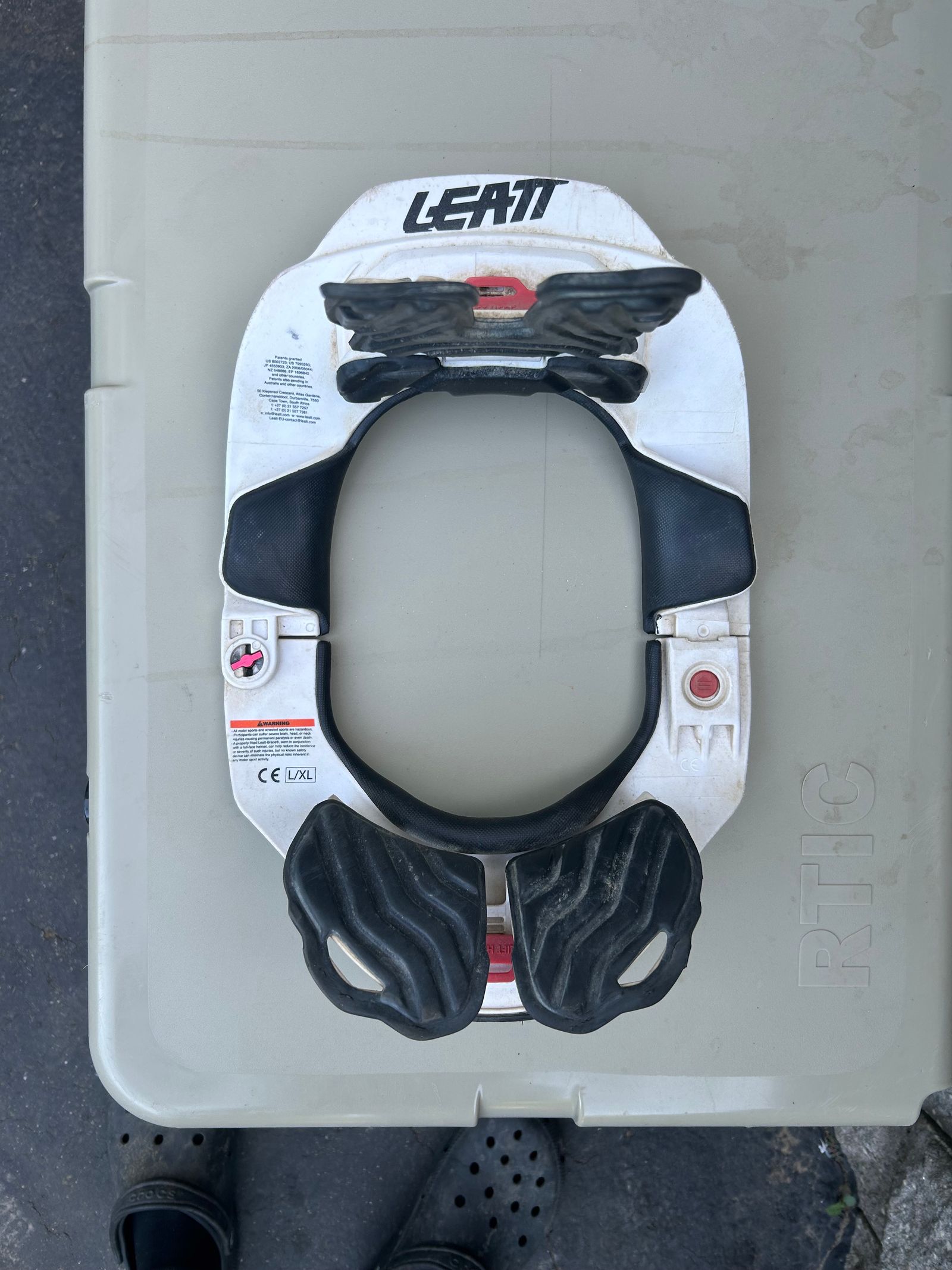 Leatt Protective - Size L/Xl | MX Locker