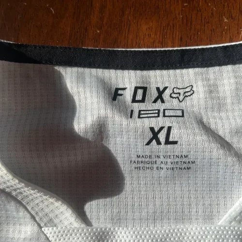 Fox 180