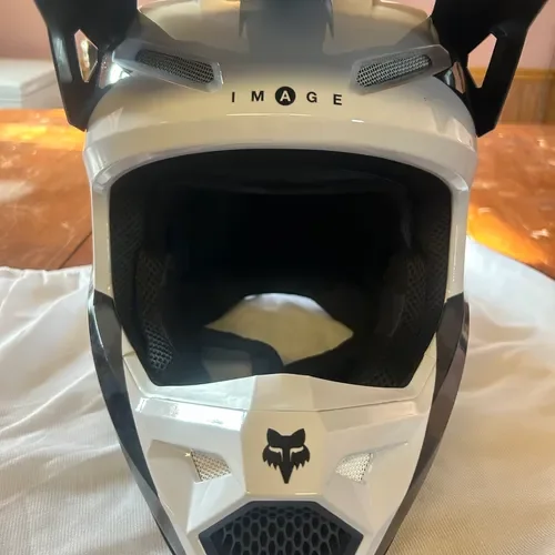 Fox V1 Helmet 