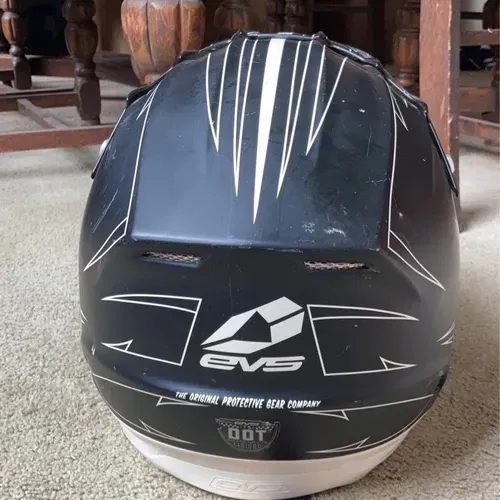 Evs T5 Helmet