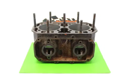 1989 Kawasaki Jet Ski 550 Engine Motor Piston Cylinders Block Jug 75mm Bore Size