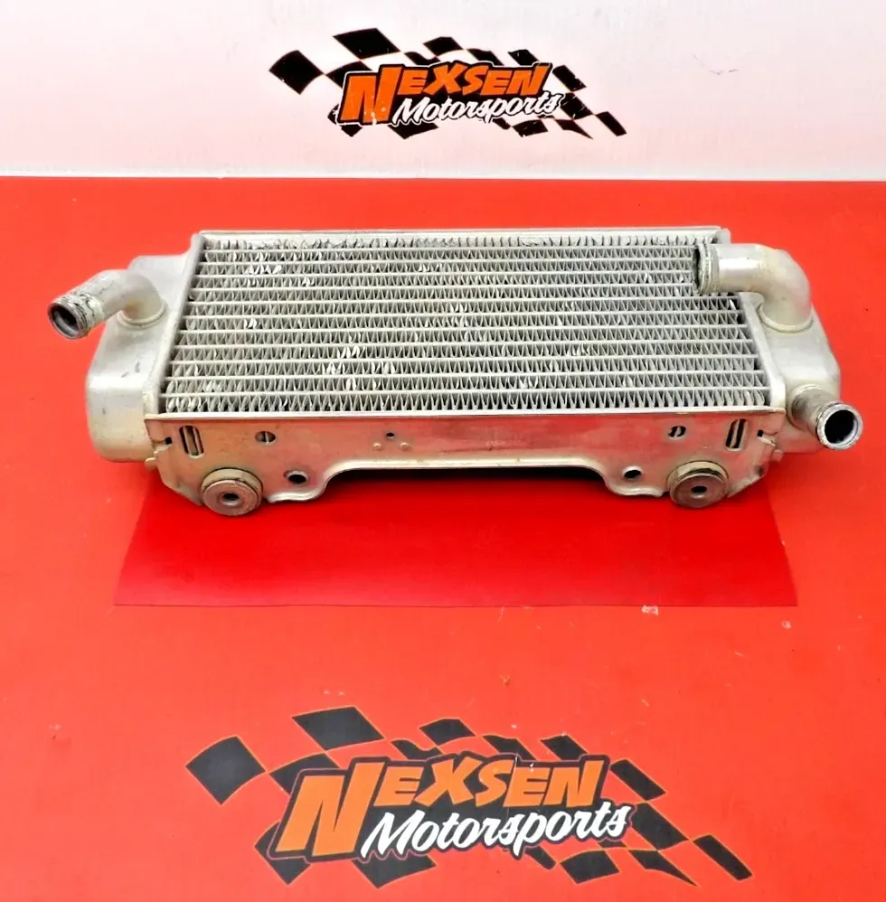 2005 Honda CRF450R Left Rad Radiator Cooling Tank 19015-MEN-730