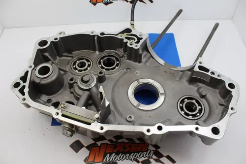 2001-2007 Bombardier DS650 Baja Engine Motor Crankcase Crank Cases Engine Block