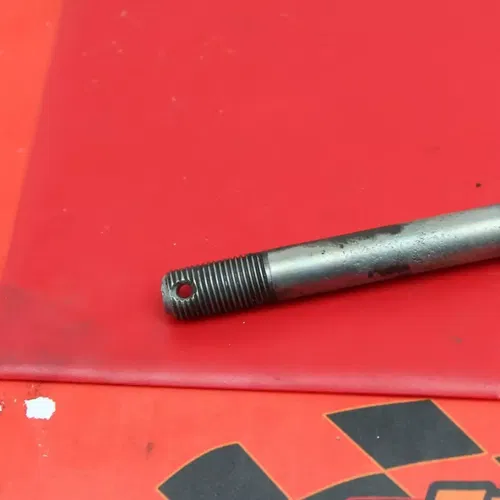 1980 Honda Xr200 Front Axle