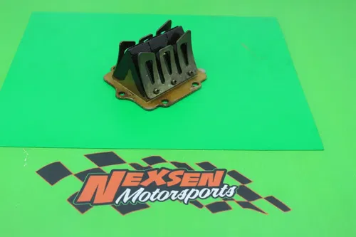 1991 Kawasaki Kx125 Intake Reed Block Assembly W Carbon Fiber Reeds