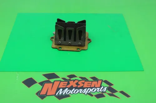1991 Kawasaki Kx125 Intake Reed Block Assembly W Carbon Fiber Reeds