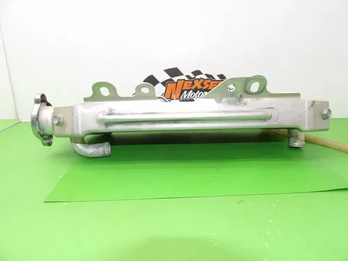 2007 Kawasaki KX250F Right Side Radiator Fill Side 39061-0074
