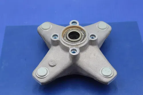 2006 Yamaha Yfz450 Front Wheel Hub