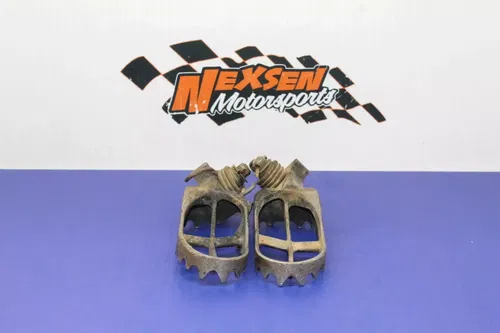 2000 Yamaha Yz125 Front Left Right Foot Peg Foot Rest Set