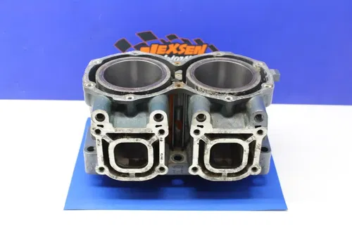 1991 Yamaha Waverunner Lx 650 Engine Motor Piston Cylinders Block Jug