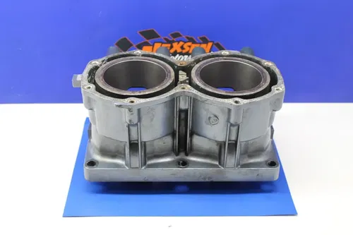 1991 Yamaha Waverunner Lx 650 Engine Motor Piston Cylinders Block Jug