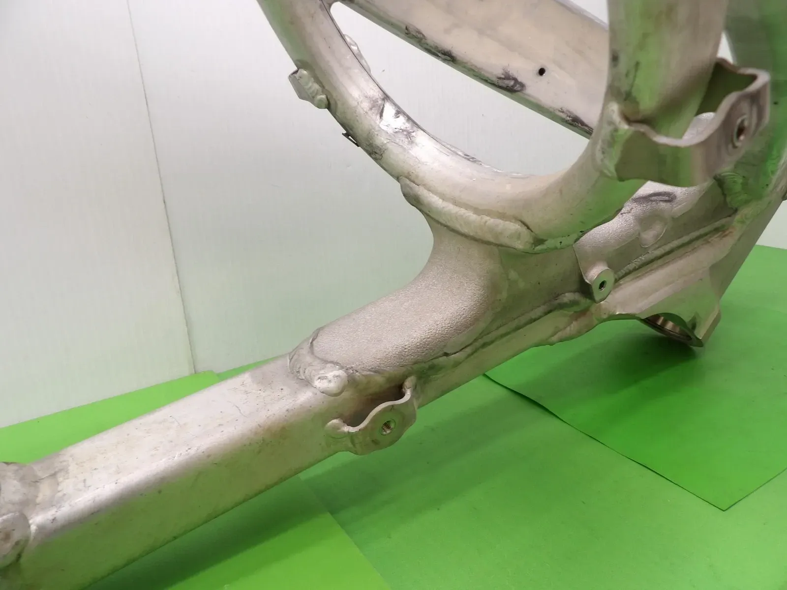 2007 Kawasaki KX250F Frame Chassis 32160-0192