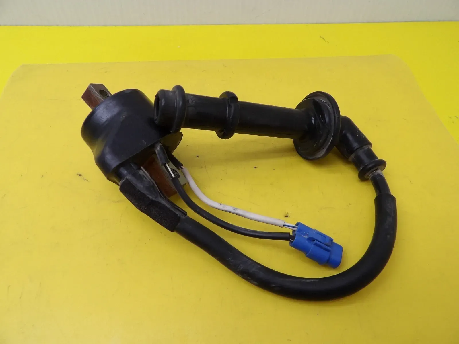 2007 Suzuki RMZ450 Ignition Coil Spark Plug Boot Cap 33410-35G10