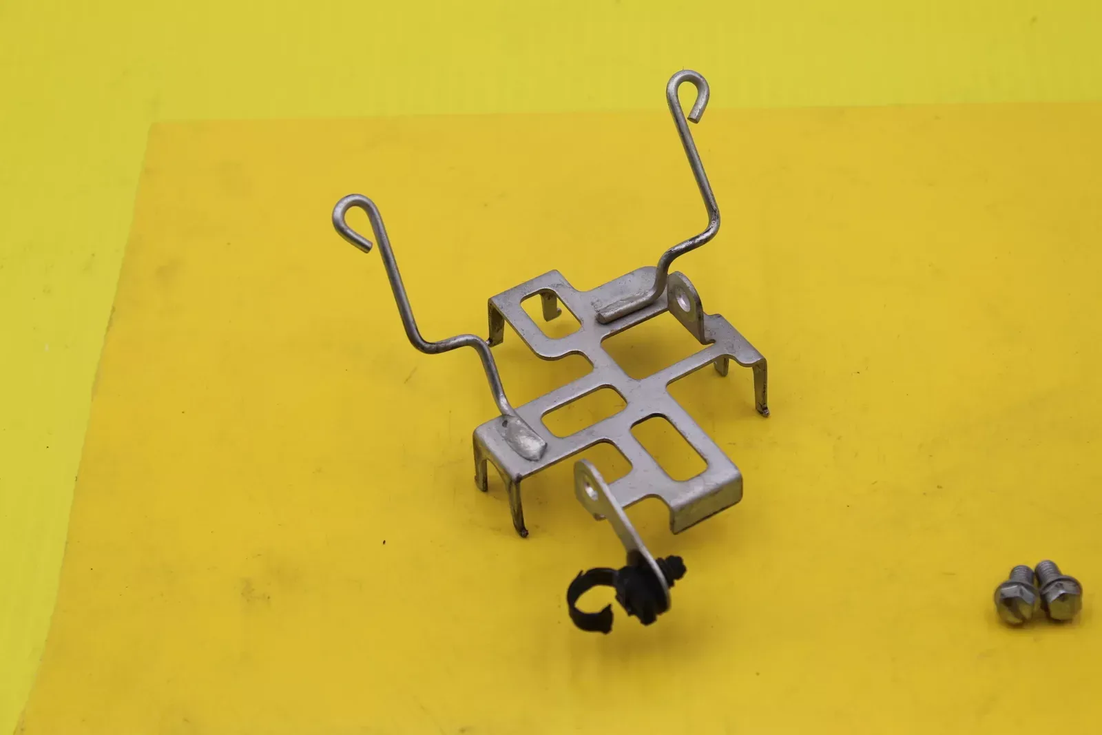 2007 Suzuki Rmz250 Ecu Bracket Mount