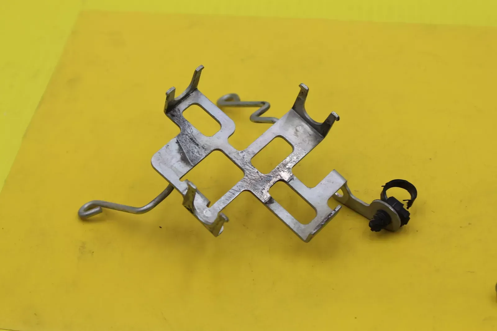 2007 Suzuki Rmz250 Ecu Bracket Mount