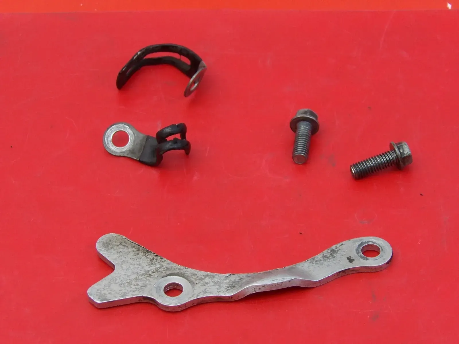 🏁 Case Saver Drive Chain Guide – Fits 2005 Honda CRF250R