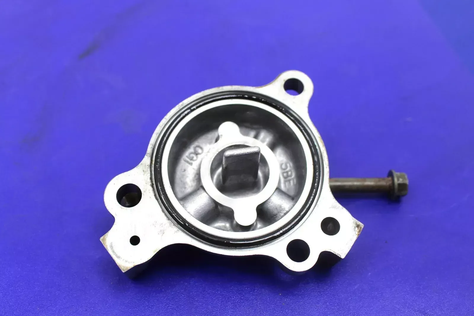 2002 Yamaha Yz426f Engine Oil Pump Filter Cover