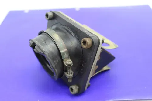 1982 Yamaha It465 Intake Reed Block Assembly W/ Intake Boot