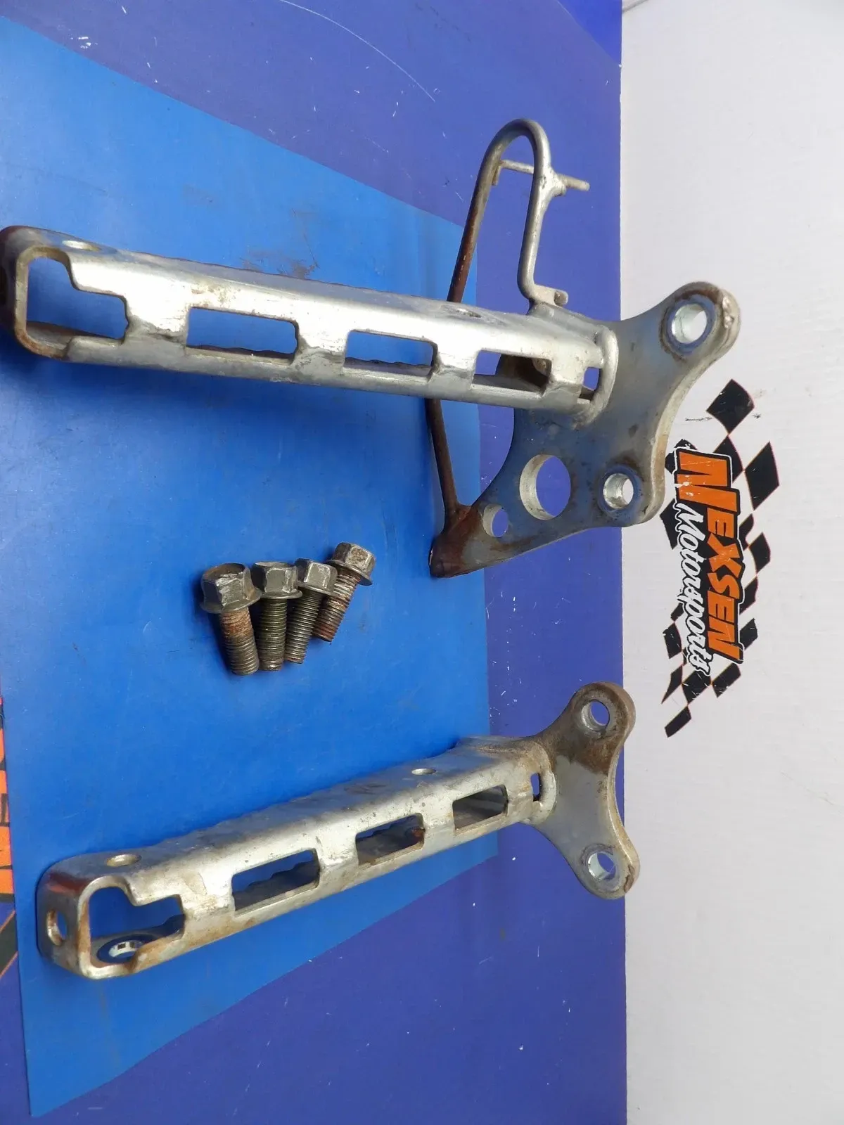 2001 Yamaha Blaster 200 Foot Peg Foot Rest Set Left Right 3JM-27411-01-00