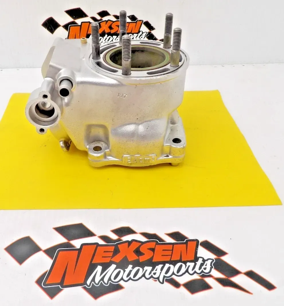 1996 Suzuki RM125 Engine Cylinder Bore Jug Barrel 11200-27870