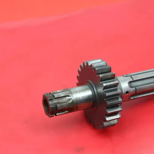 1982 Honda Cr480r Transmission Countershaft 23T