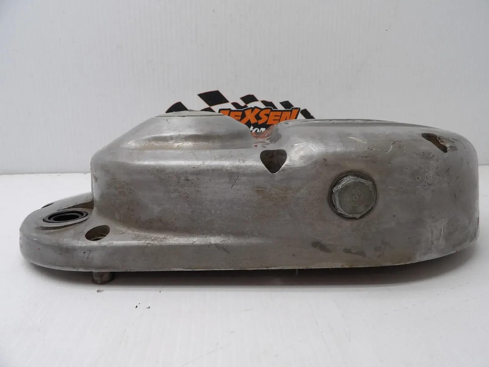 🏁Engine Motor Clutch Cover Right Crankcase Side – Fits 1972 Bultaco Alpina 175