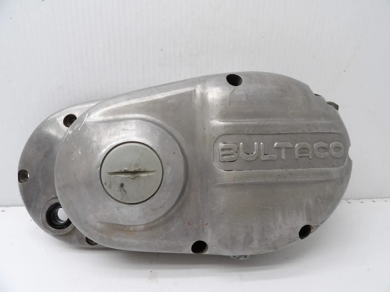 🏁Engine Motor Clutch Cover Right Crankcase Side – Fits 1972 Bultaco Alpina 175