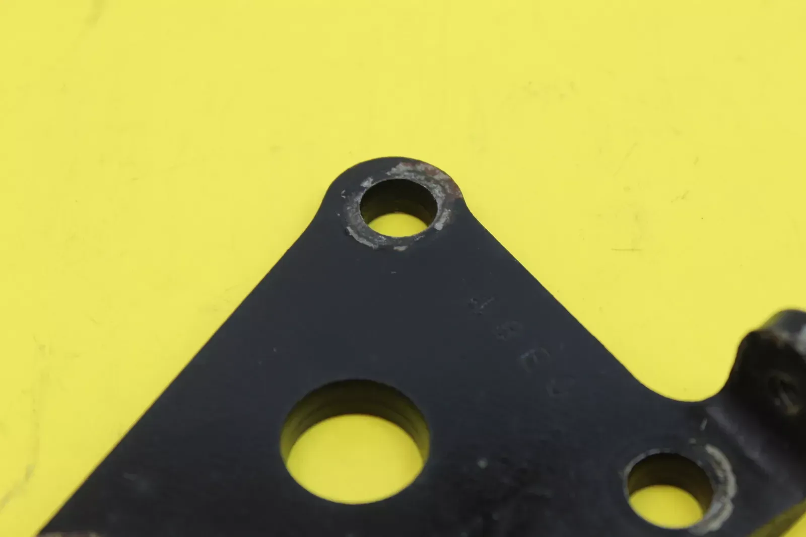 2000 Suzuki Marauder 800 Vz800 Engine Mount Motor Bracket