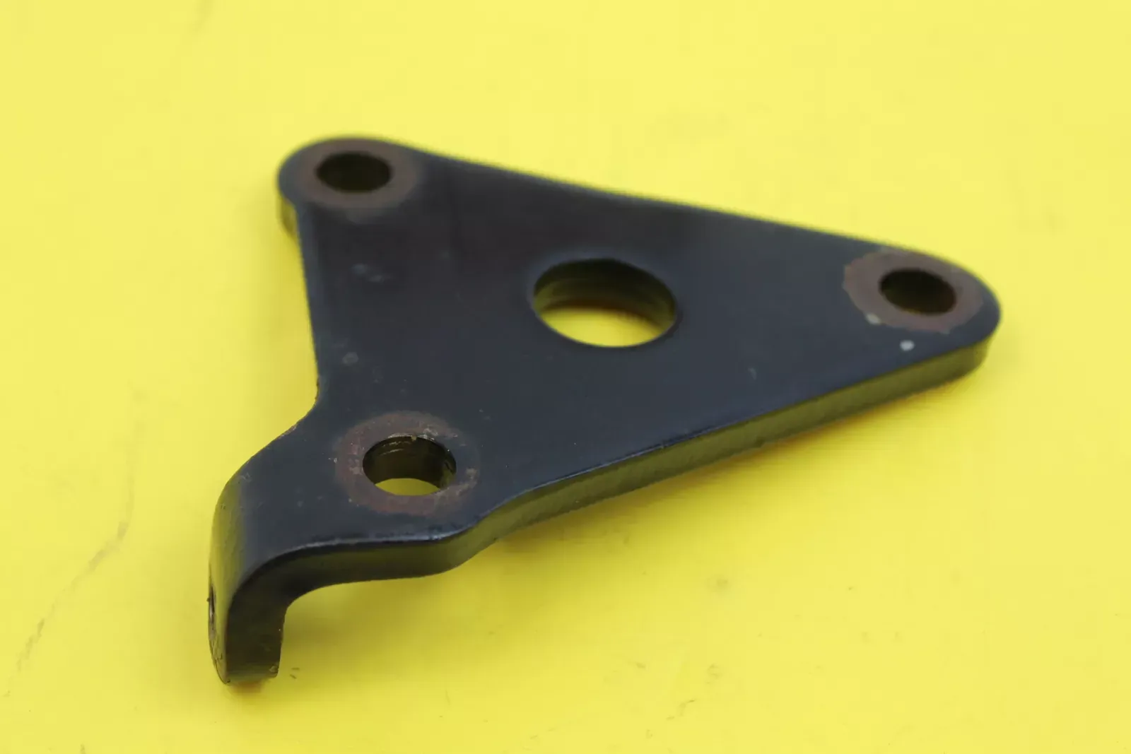 2000 Suzuki Marauder 800 Vz800 Engine Mount Motor Bracket