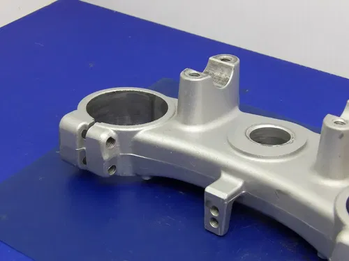 1999 Yamaha YZ125 Upper Triple Tree Top Clamp 4SS-23435-01-00