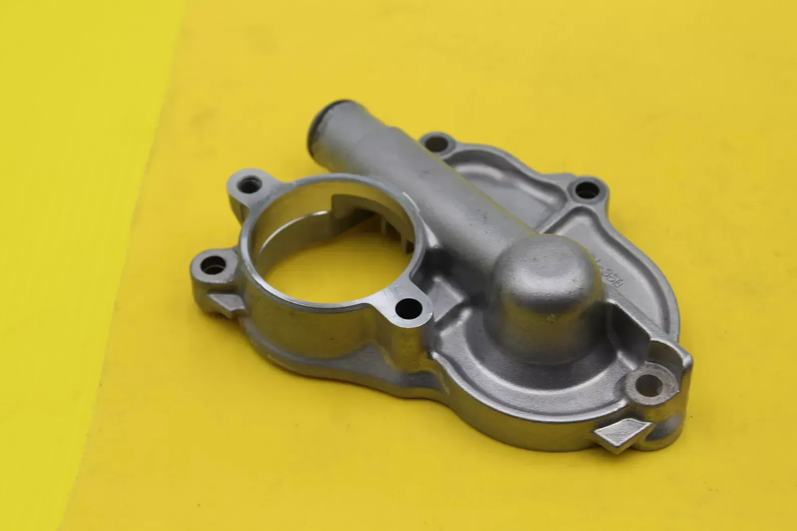 2007 Suzuki Rmz450 Engine Water Pump Housing Cover