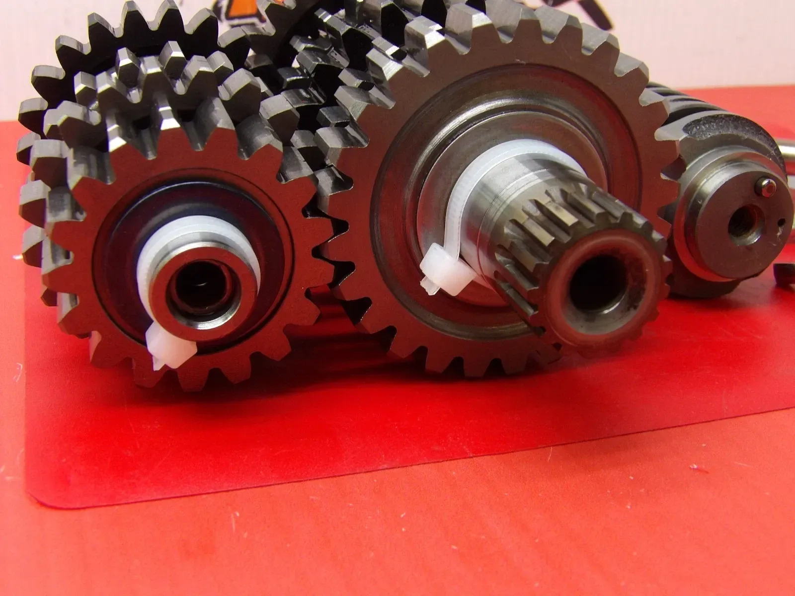 2005 Honda CRF450R Transmission Assembly Gears Shift Forks Drum 23210-MEN-A00