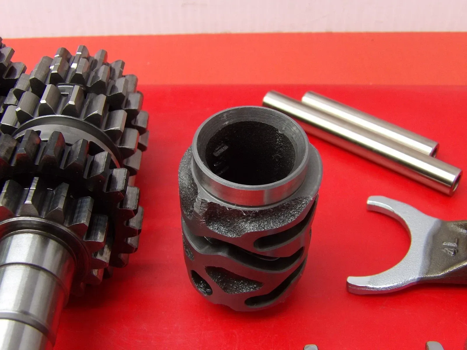 2005 Honda CRF450R Transmission Assembly Gears Shift Forks Drum 23210-MEN-A00