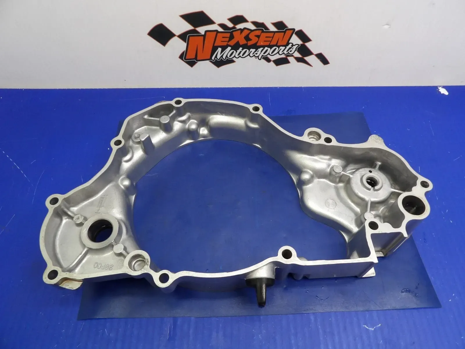 1994 Yamaha WR250 Engine Motor Right Side Crankcase Inner Clutch Cover 3SP-Y1543
