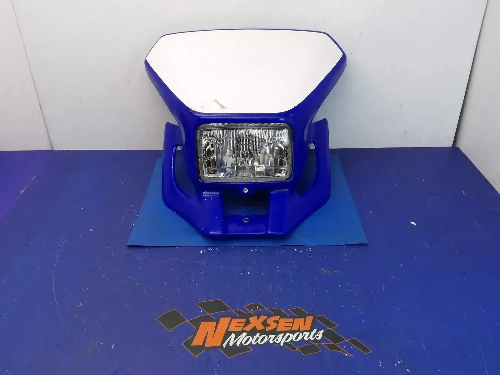 🏁 Front Headlight Housing Assembly – Fits 2001 Yamaha WR426F