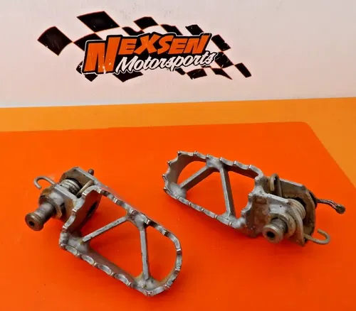 2006 KTM 50 SX Foot Peg Footrest Set Left Right 5460304000090 5460314000090