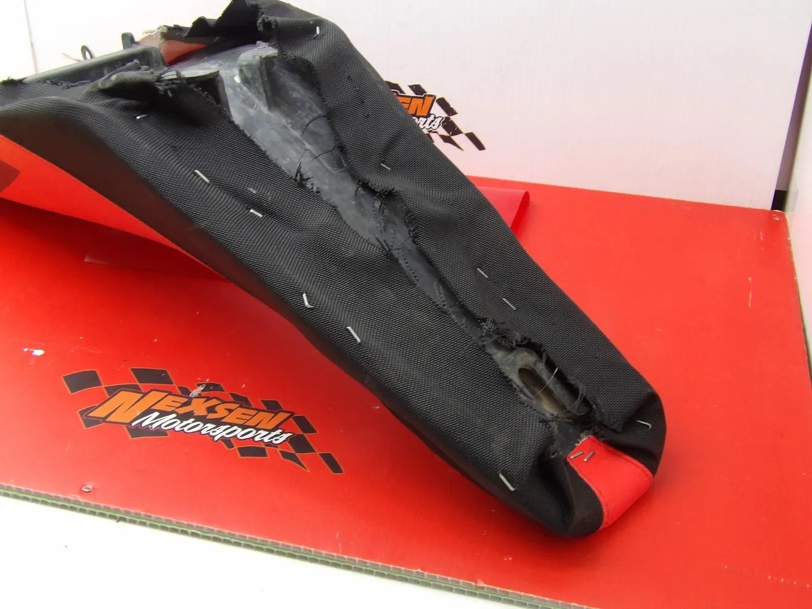 🏁Seat Saddle – Fits 1999 Honda CR125R