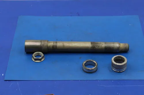 2014 Yamaha Yz450f Front Wheel Rim Axle Pivot Bolt