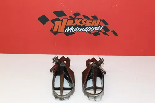 2006 Honda Crf250r Foot Peg Set